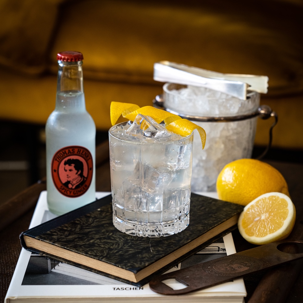 Italian Mule Drinkbild mit Thomas Henry Spicy Ginger Beer