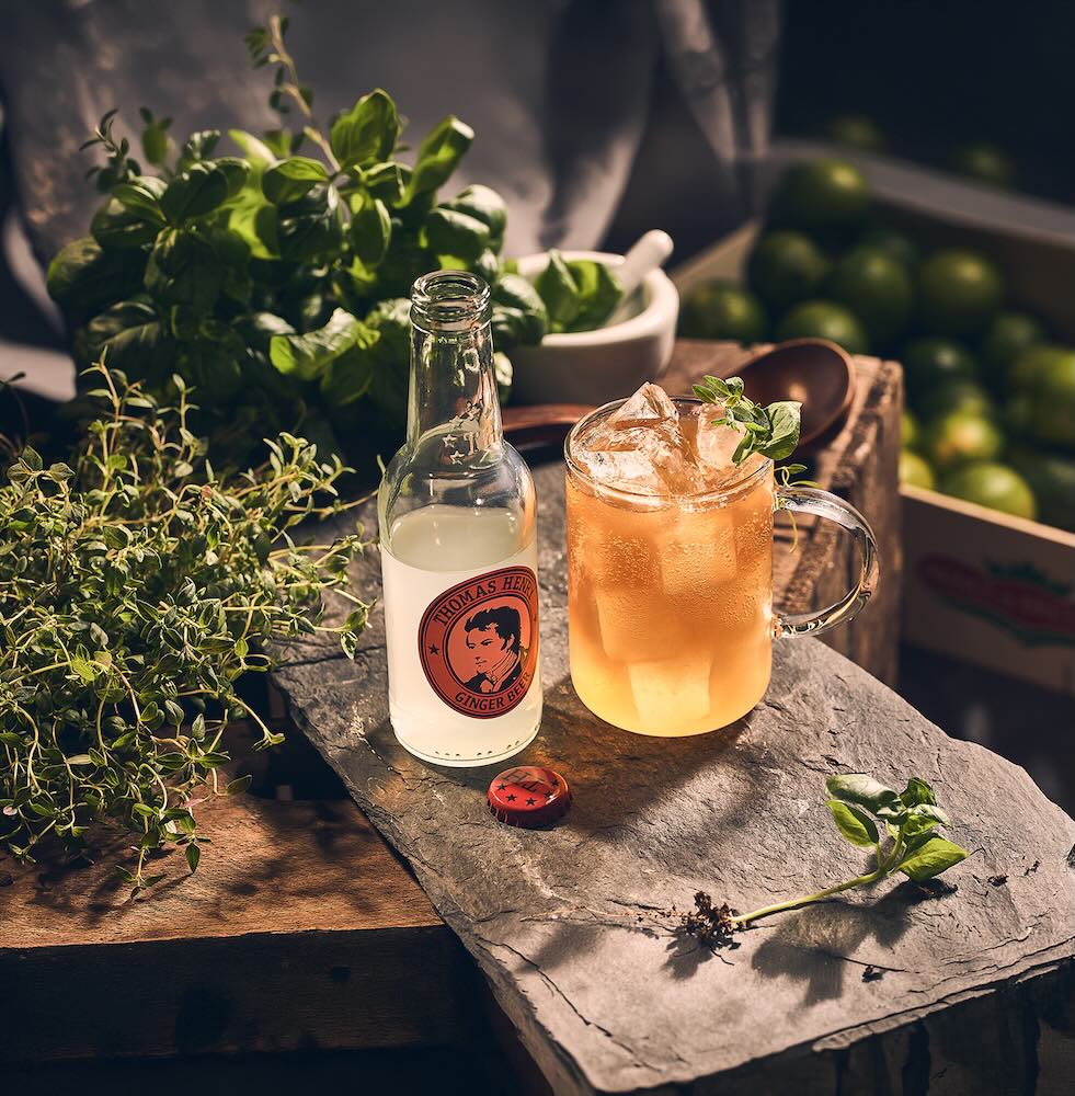 German Mule im Kupferbecher. Drinkbild mit Thomas Henry Spicy Ginger Beer