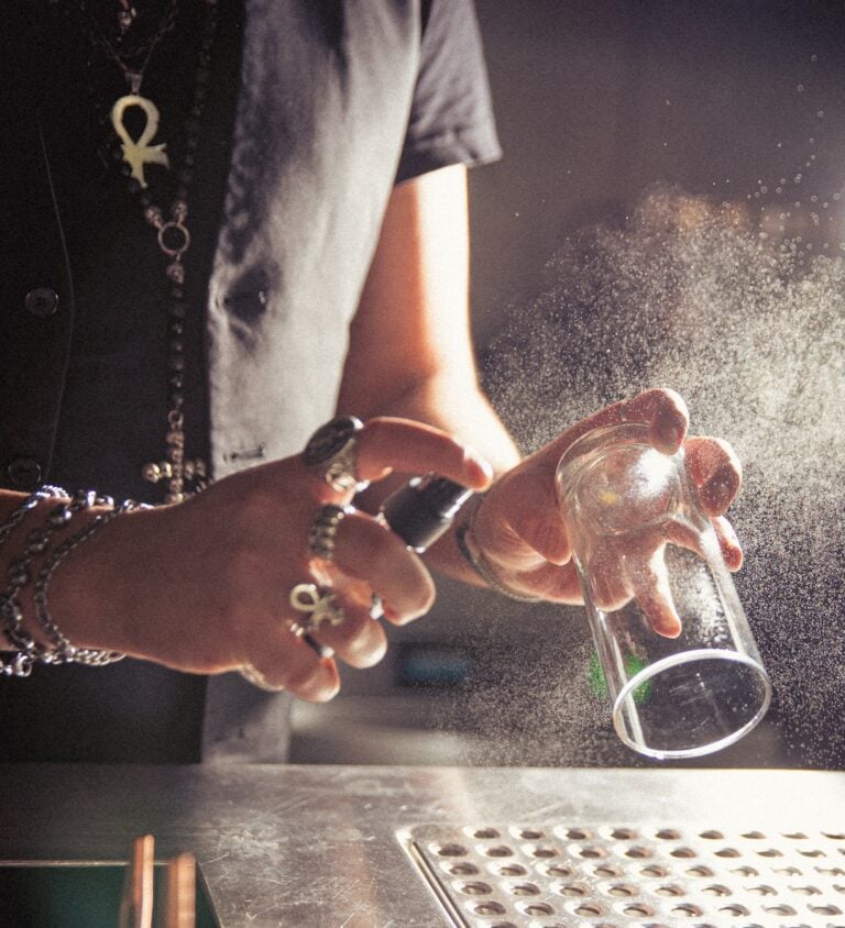 Thomas Henry Garnish Guide_Glas Spray